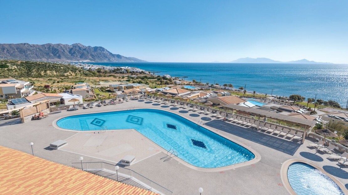 Grand Blue Beach Hotel